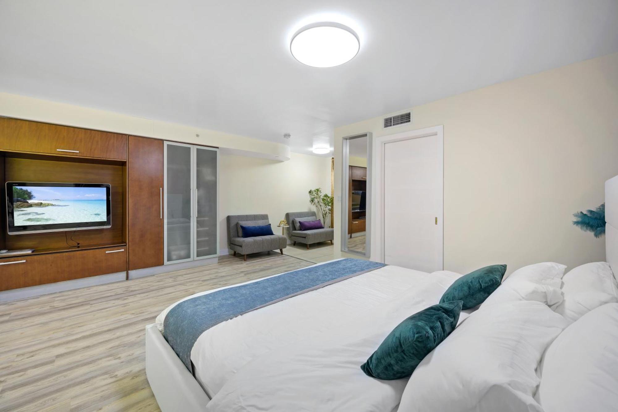 Ocean Drive With Rooftop Pool, South Beach, Miami Apartamento